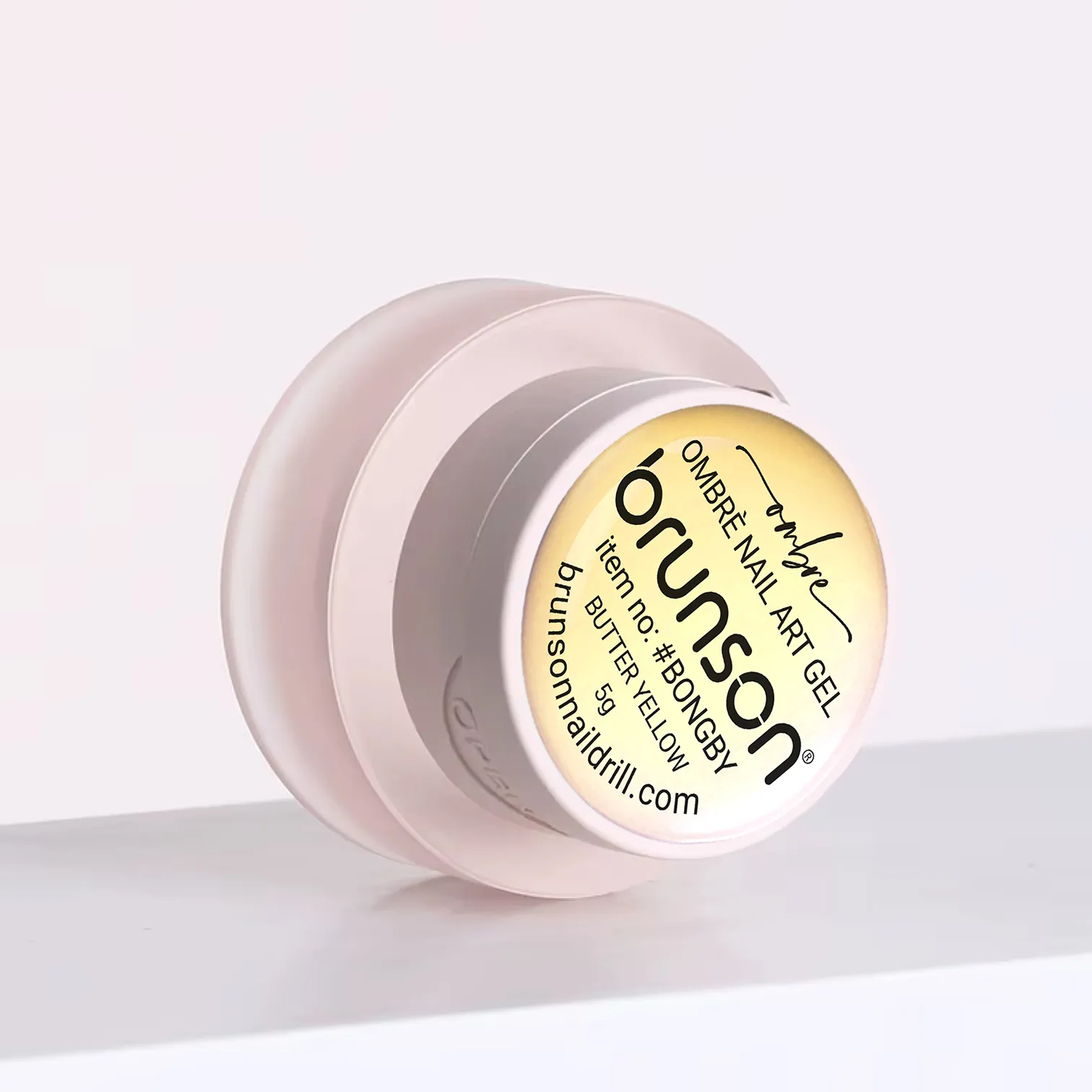 butter-yellow-nail-art-gel-04